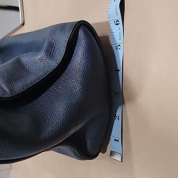 Michael Kors, Navy Blue Hamilton Satchel, EUC. - Picture 13 of 15